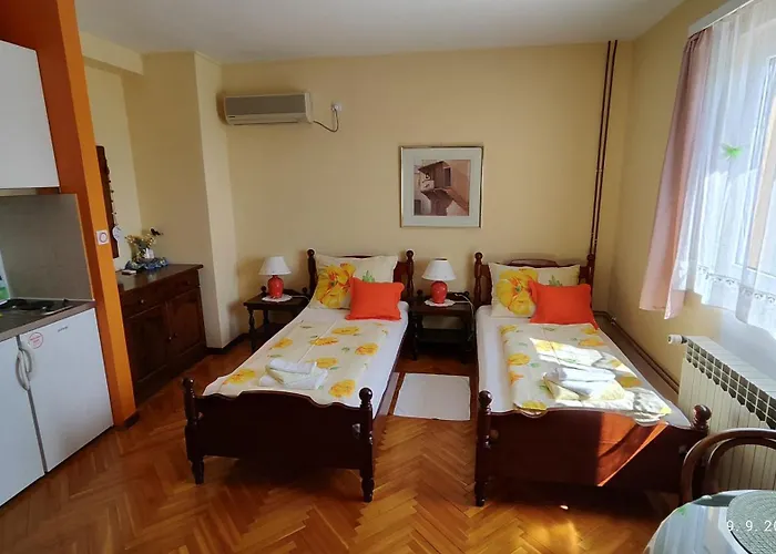Nina Apartments